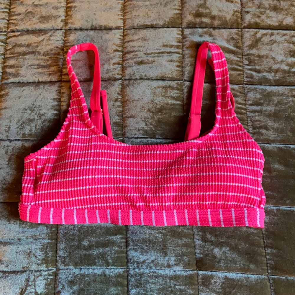 Hot pink bikini top NWOT